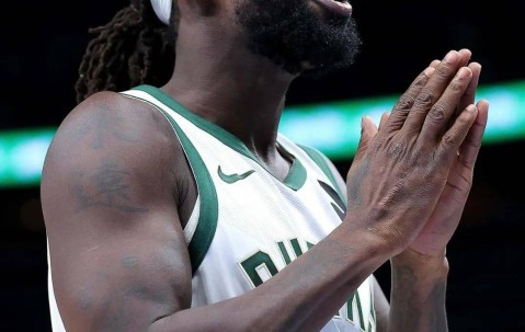 爱游戏网站 -官宣日曼联备战NBA季后赛，绝杀压哨细节流出，令人意外，医务组通报恢复(曼联十大绝杀)