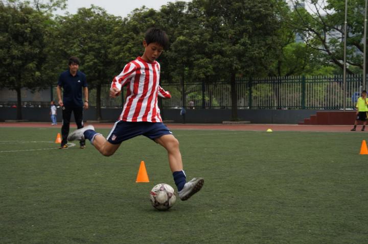 包含马德里竞技发布备战花絮；关键时刻豪取连胜；欧篮联任务艰巨；球队文化再被提及的词条